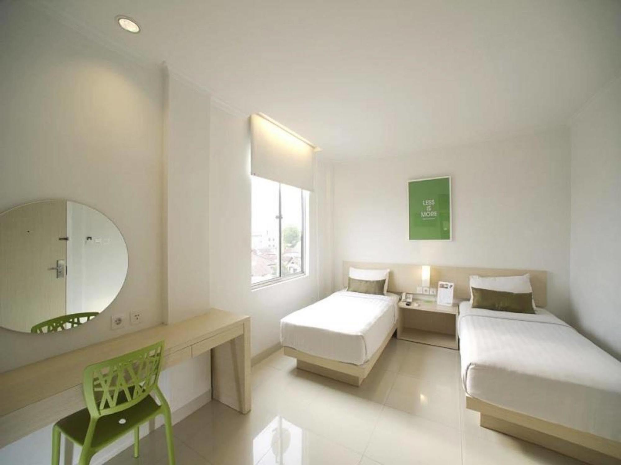 Zuri Express Hotel Pekanbaru Zewnętrze zdjęcie